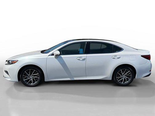 2017 Lexus ES 350 Base