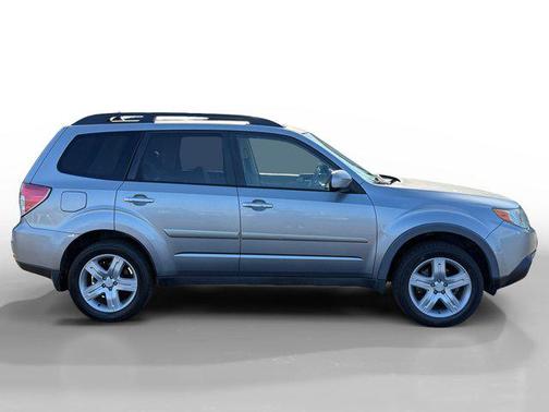 2010 Subaru Forester 2.5 X Premium