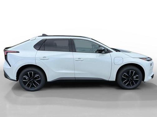 2026 Subaru Solterra Premium