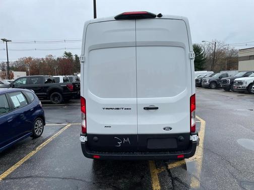 2026 Ford Transit-250 Base