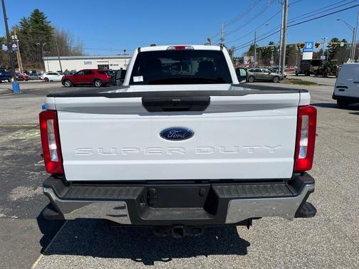 2025 Ford F-350 XLT