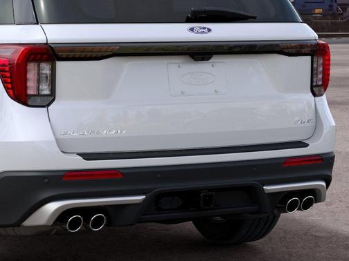 Star White 2027 Ford Explorer Platinum