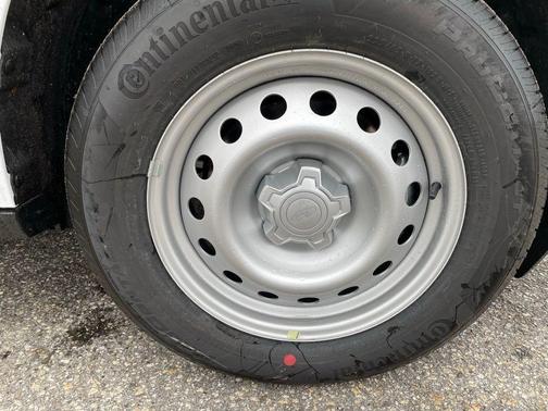 Oxford White 2026 Ford Maverick XL