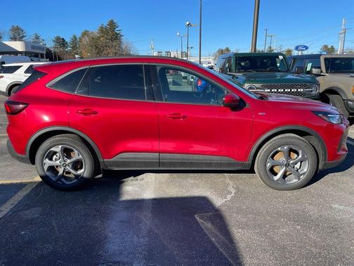 2026 Ford Escape ST-Line Select