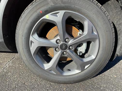 2026 Ford Escape ST-Line Select