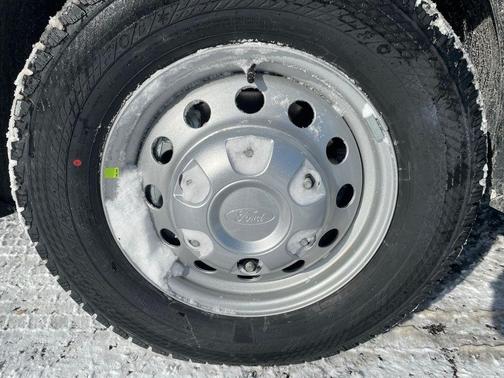 2026 Ford Transit-250 148 WB Medium Roof Cargo