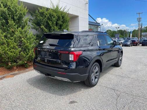 Agate Black 2026 Ford Explorer Active
