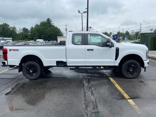 2025 Ford F-250 XL