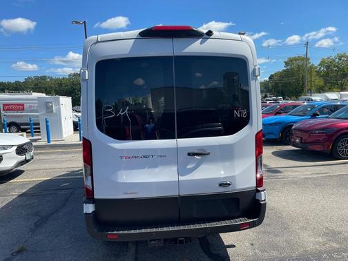 2025 Ford Transit-350 XL