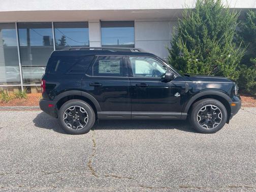 Shadow Black 2025 Ford Bronco Sport Outer Banks