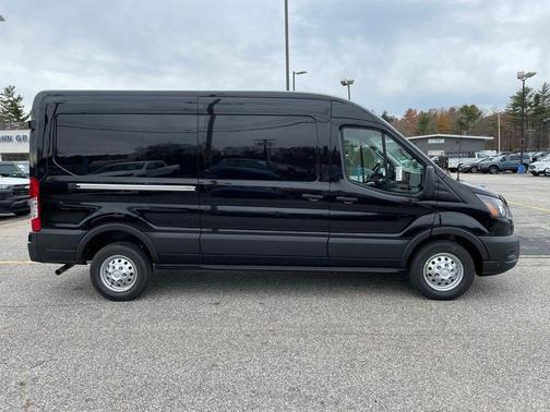 2026 Ford Transit-250 148 WB Medium Roof Cargo