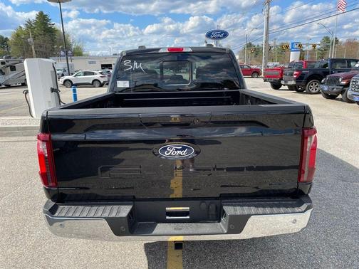 Agate Black 2026 Ford F-150 XLT
