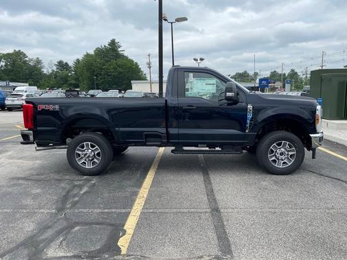 2025 Ford F-350 XLT