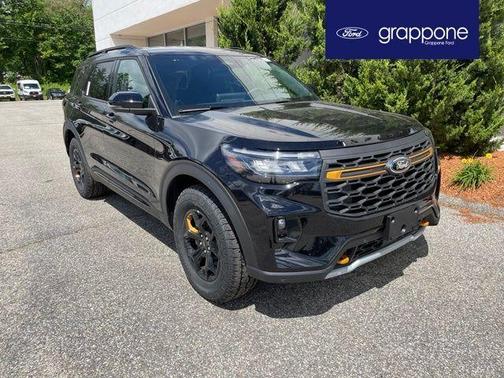 Agate Black 2026 Ford Explorer Tremor