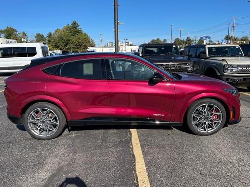 2025 Ford Mustang Mach-E GT