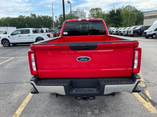 2025 Ford F-350 XLT