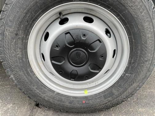 2026 Ford Transit-250 148 WB Medium Roof Cargo