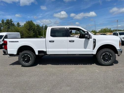 2025 Ford F-350 XLT