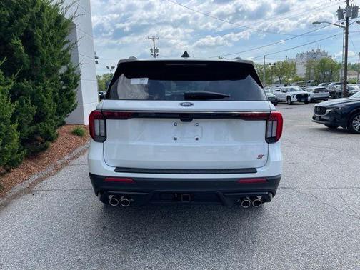 Star White 2026 Ford Explorer ST