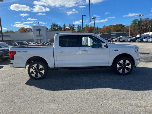 2025 Ford F-150 Lightning Platinum