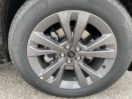 Agate Black 2026 Ford Explorer Active