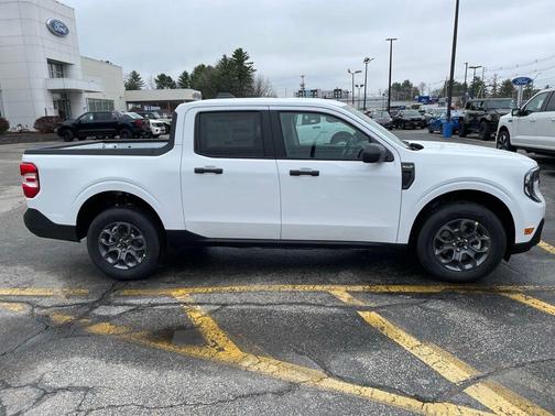 Oxford White 2026 Ford Maverick XLT
