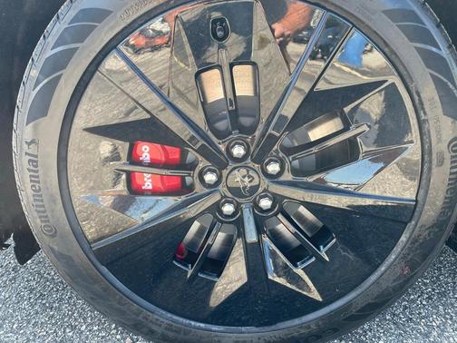 2025 Ford Mustang Mach-E GT