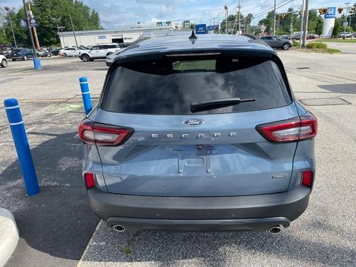 2025 Ford Escape ST-Line Select