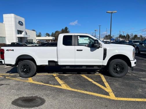 2025 Ford F-350 XL