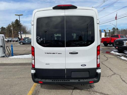 2026 Ford Transit-250 148 WB Medium Roof Cargo