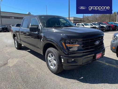 Agate Black 2026 Ford F-150 XLT Truck