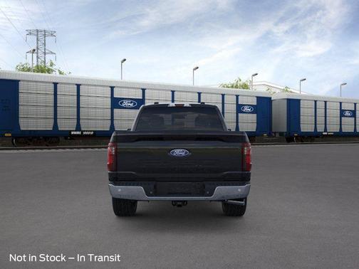 Agate Black 2026 Ford F-150 XLT