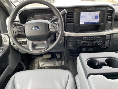 2025 Ford F-350 XL
