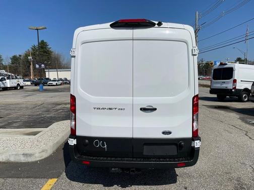 2025 Ford Transit-250 148 WB Medium Roof Cargo