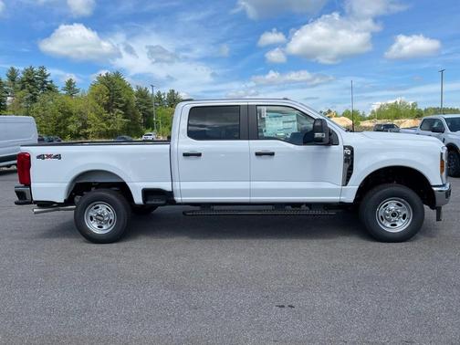 2025 Ford F-250 XL