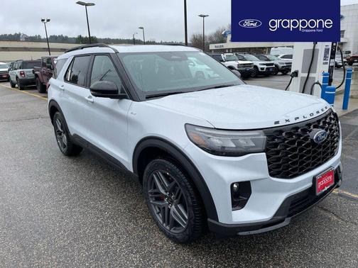 Space Gray 2026 Ford Explorer ST-Line