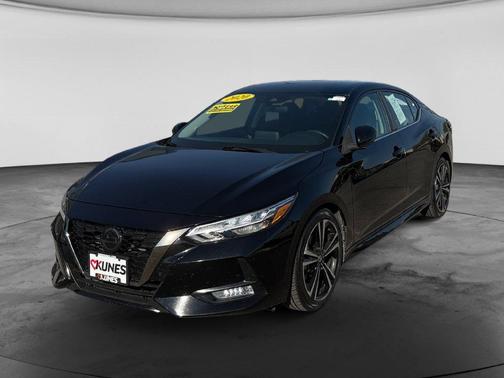 Black 2020 Nissan Sentra SR