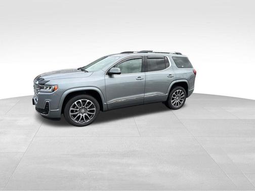 Sterling 2023 GMC Acadia Denali
