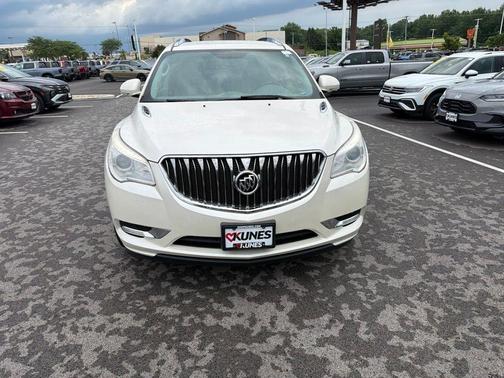 White Diamond Clearcoat 2013 Buick Enclave Leather