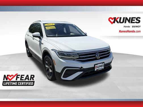 Pure White 2024 Volkswagen Tiguan 2.0T SE