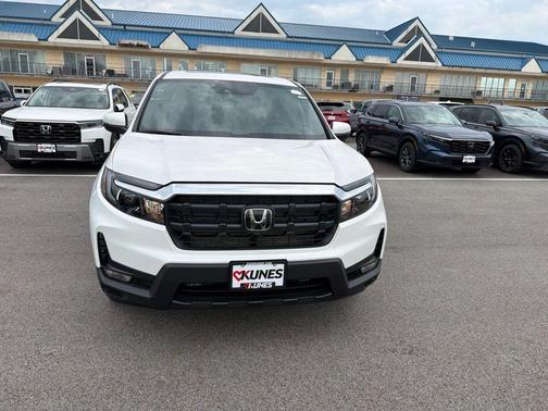 Platinum White Pearl 2026 Honda Ridgeline RTL
