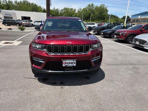Velvet Red Pearlcoat 2023 Jeep Grand Cherokee Limited