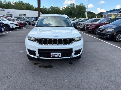 Bright White Clearcoat 2022 Jeep Grand Cherokee L Limited