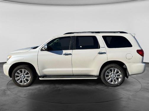 Super White 2017 Toyota Sequoia Platinum