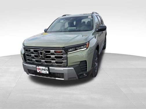 Ash Green 2026 Honda Pilot TrailSport