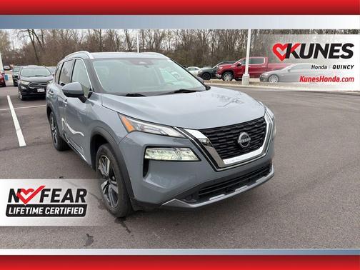 Boulder Gray Pearl 2023 Nissan Rogue SL