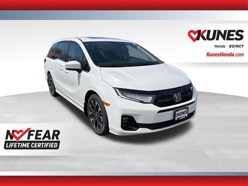 Platinum White Pearl 2026 Honda Odyssey Elite