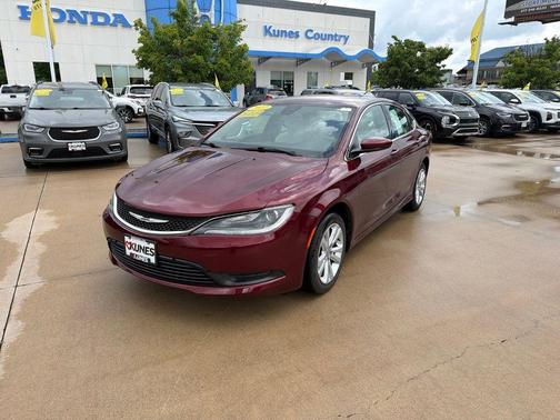 Velvet Red Pearlcoat 2017 Chrysler 200 LX