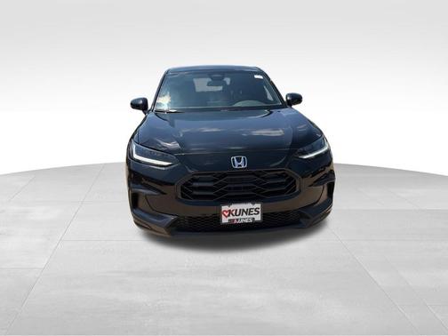 Crystal Black Pearl 2027 Honda HR-V Sport