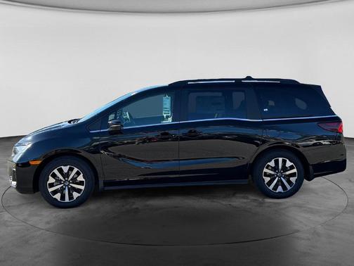 Crystal Black Pearl 2026 Honda Odyssey EX-L